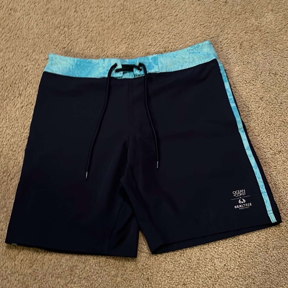 Mens small swim shorts